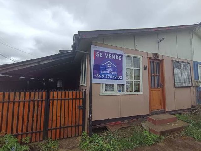 SE VENDE AMPLIA CASA EN FRUTILLAR ALTO