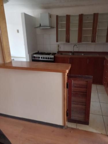ARRIENDO CASA 3HAB 4BA ARICA