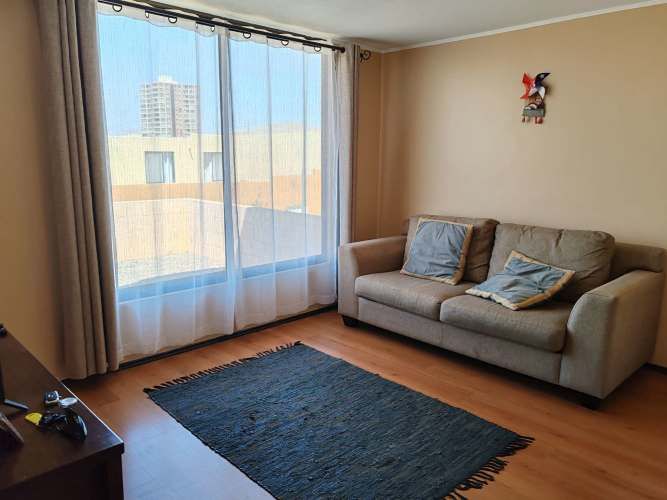 ARRIENDO CASA 3HAB 4BA ARICA