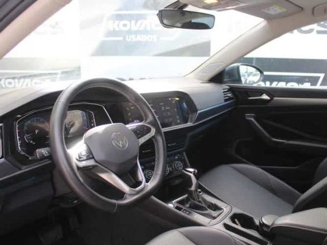 Volkswagen Jetta 1.4 Comfortline At 2024