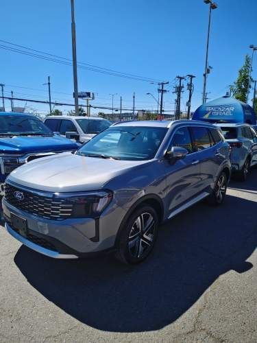 FORD TERRITORY TITANIUM