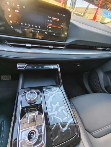 FORD TERRITORY TITANIUM