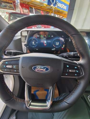 FORD TERRITORY TITANIUM