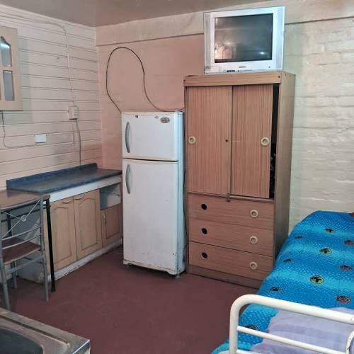 PIEZA AMOBLADA INDEPENDIENTE WC PRIVADO 14 VICUÑA 3C METRO