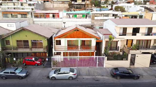 CASA AVENIDA CERRO DRAGON