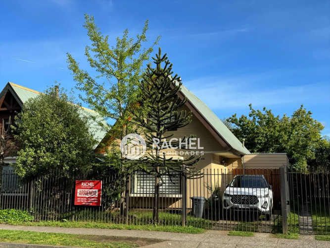 EN ARRIENDO IMPECABLE CASA ALTO DEL MAIPO TEMUCO