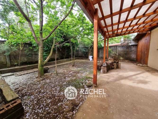 EN ARRIENDO IMPECABLE CASA ALTO DEL MAIPO TEMUCO