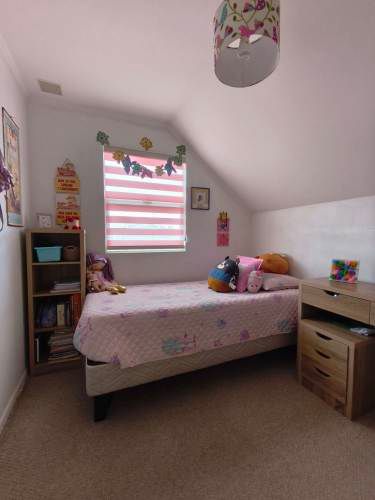 EXCELENTE CASA EN VENTA DOS PISOS