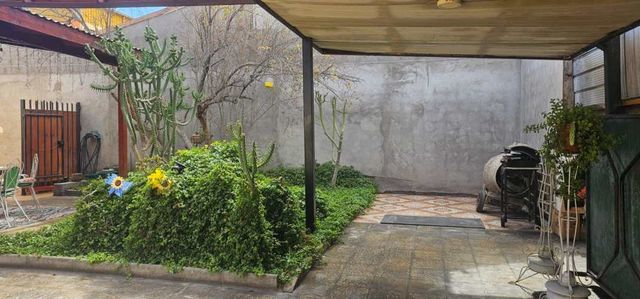 CASA AMPLIA EN SECTOR NORTE DE IQUIQUE