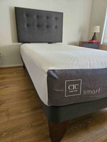 Set cama: colchón en perfecto estado