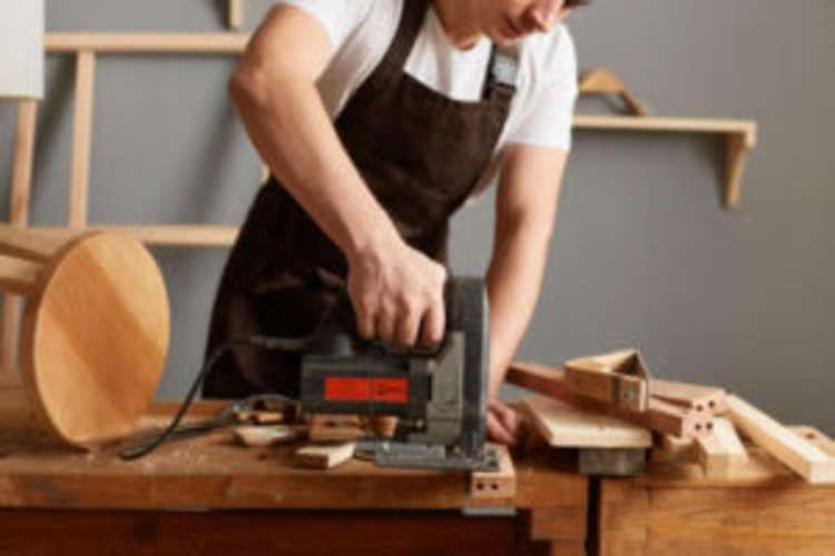 Maestro Carpintero Intermedio o Avanzado