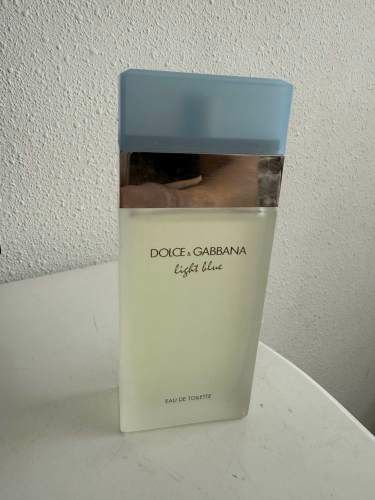 perfume Dolce And Gabbana Light Blue