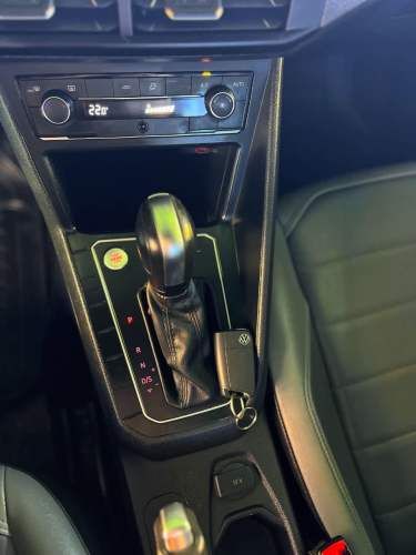 Volkswagen Nivus TSI 1.0 AUT (2021)