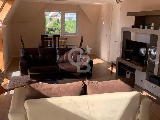 Departamento amoblado a pasos del lago