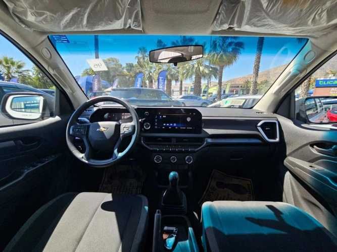 CHEVROLET COLORADO 2024