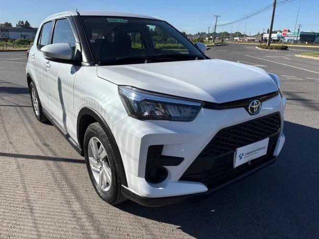 TOYOTA RAIZE 2025