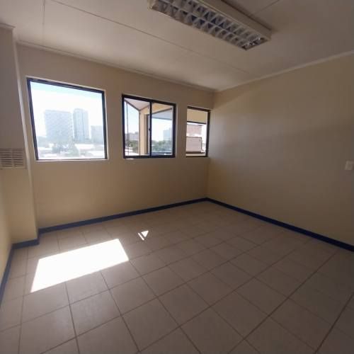 Gran oportunidad, arriendo edificio El Tatio de cuatro pisos