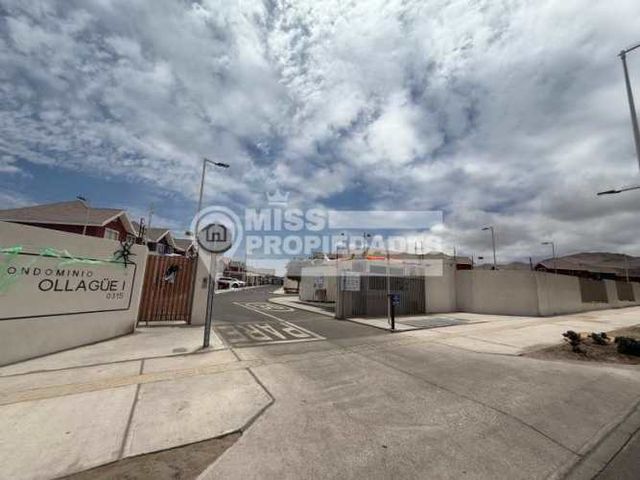 SE VENDE CASA EN SECTOR COSTA LAGUNA