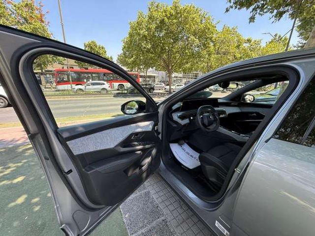 PEUGEOT 3008 PREMIERE HYBRID 136HP AT 2025