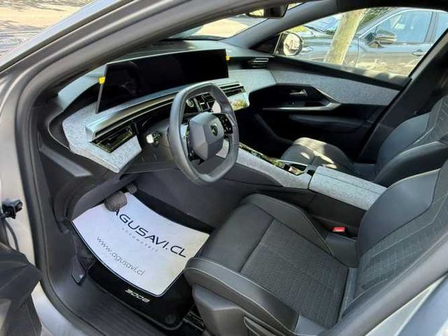 PEUGEOT 3008 PREMIERE HYBRID 136HP AT 2025