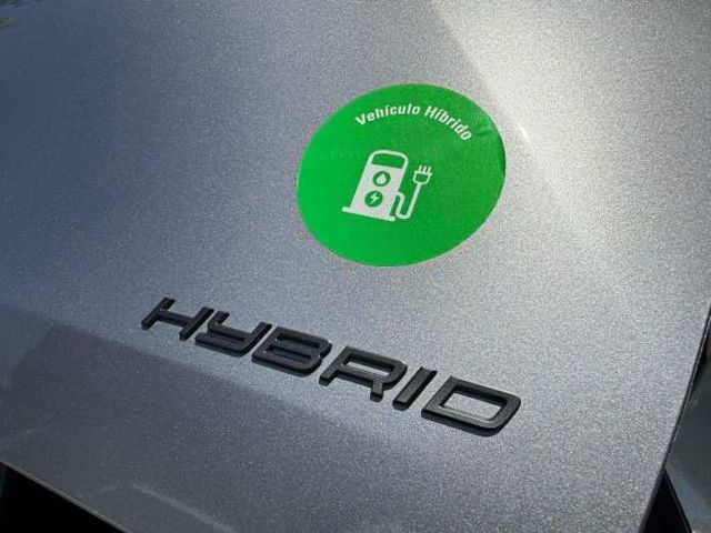 PEUGEOT 3008 PREMIERE HYBRID 136HP AT 2025