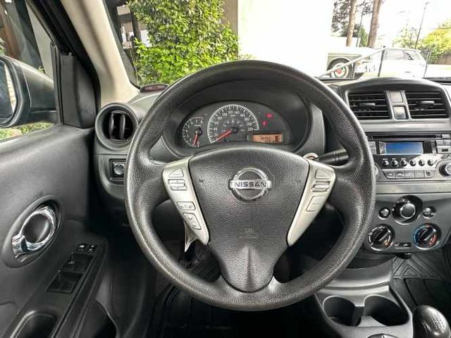 NISSAN VERSA SENSE 1.6  2015