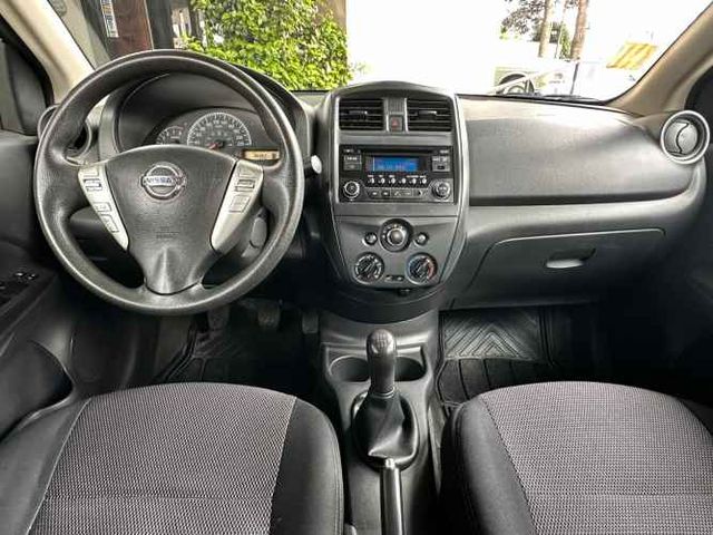 NISSAN VERSA SENSE 1.6  2015