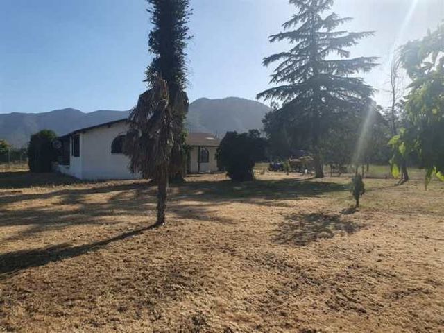 PARCELA -33.775678, -70.896447