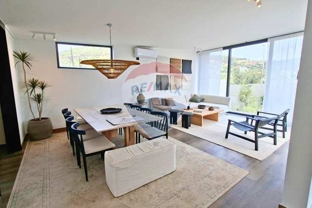 Preciosas casas en condominio / piedra roja