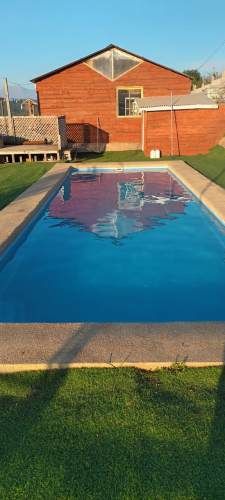 VENDO PARCELA CON CENTRO DE EVENTOS