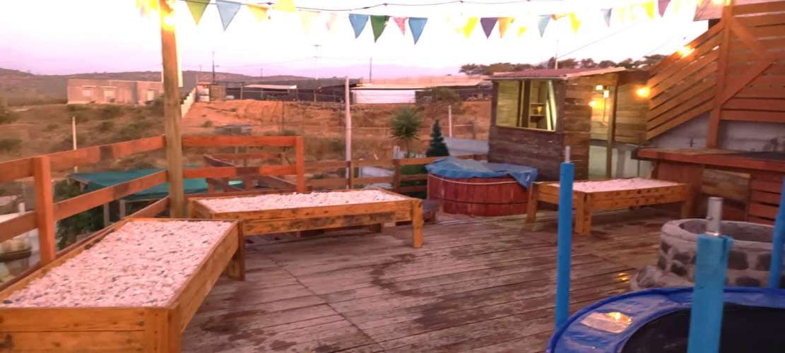 VENDO PARCELA CON CENTRO DE EVENTOS