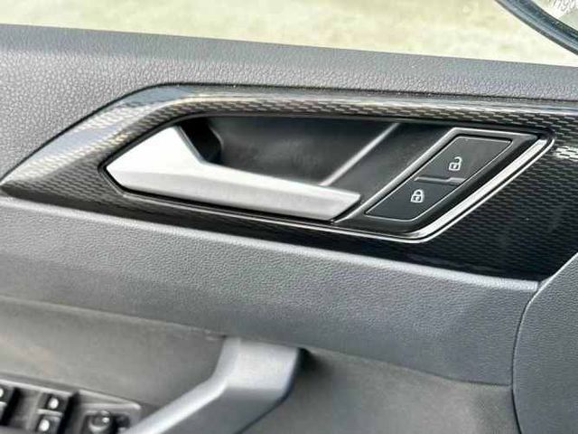 VOLKSWAGEN VIRTUS 2024