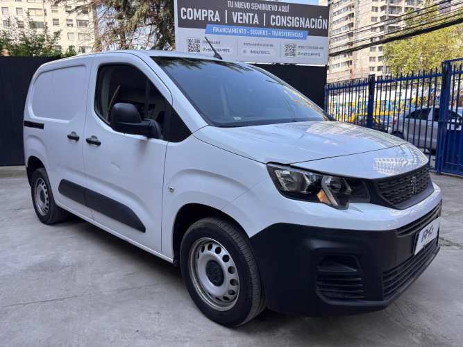 PEUGEOT PARTNER 2023