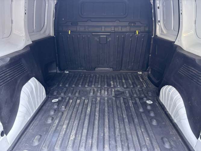 PEUGEOT PARTNER 2023