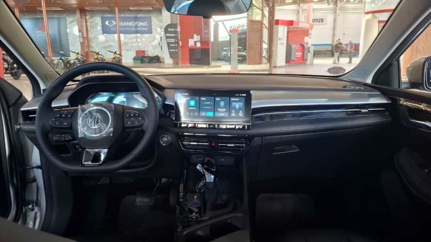 MG NEW MG5 DLX 1.5 AUT 2026