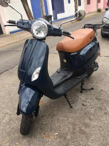 Moto Eléctrica MOBIE M-300