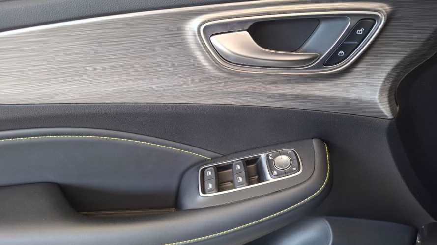 MG RX5 1.5 T AUT 2025