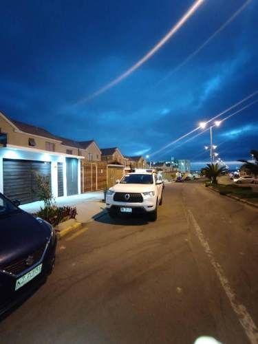 Vendo Hermosa Casa Sector Costa Laguna, Cond. San Marcos. 4doritorios 3baños 2Estacionamientos