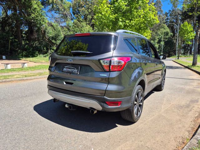 2019 FORD ESCAPE 4X4 Automotora RRMotors Concepción