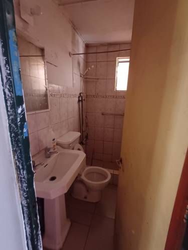 SE VENDE CASA DE UN PISO SECTOR NORTE,  LOS ALMENDROS