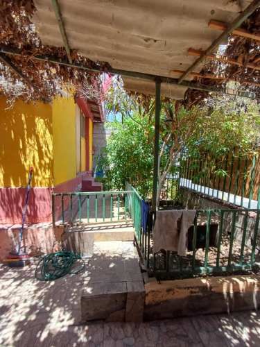 SE VENDE CASA DE UN PISO SECTOR NORTE,  LOS ALMENDROS