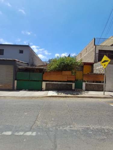 SE VENDE CASA DE UN PISO SECTOR NORTE,  LOS ALMENDROS