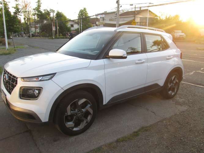 HYUNDAI VENUE 1.6 AUTOMATICO