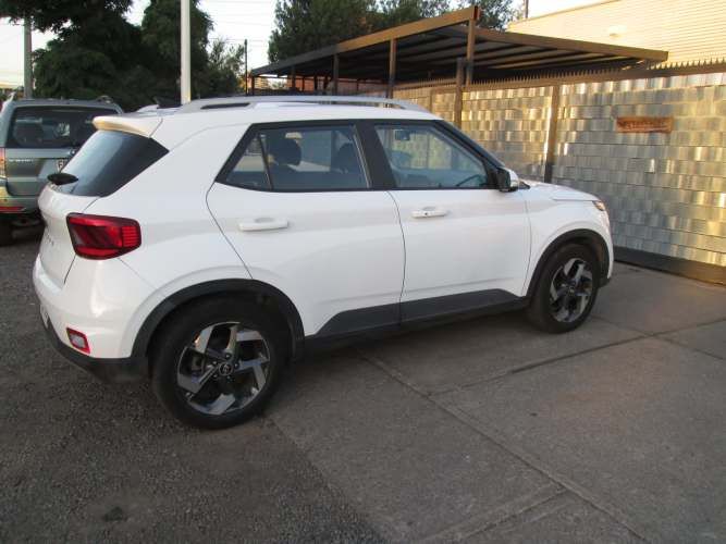 HYUNDAI VENUE 1.6 AUTOMATICO