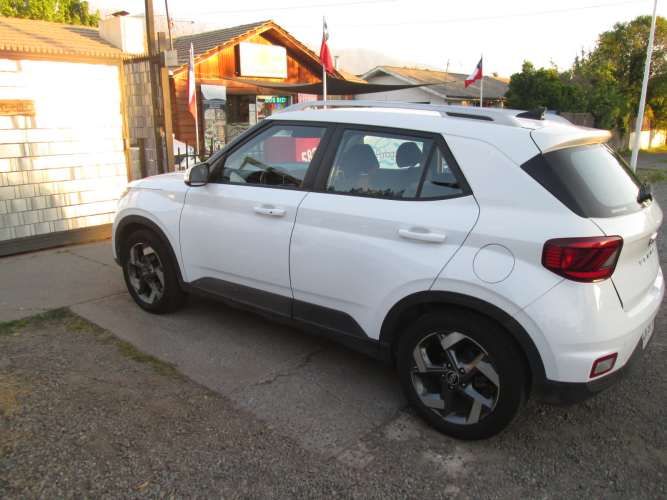 HYUNDAI VENUE 1.6 AUTOMATICO