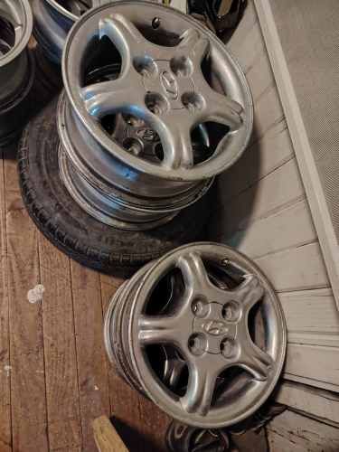 LLANTAS ARO 15 4X114