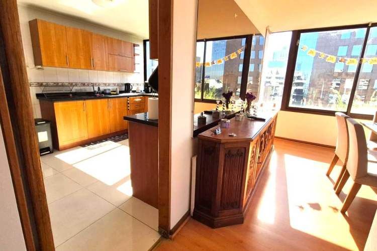 MARAVILLOSO DUPLEX EN LAS CONDES! (126715)