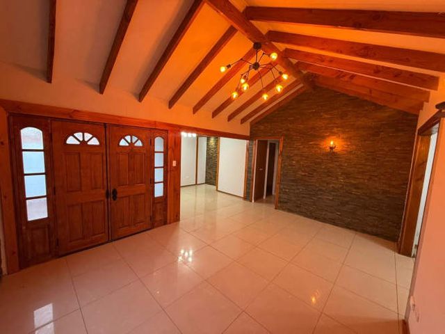 Se arrienda Casa Villa cerrada El Oasis