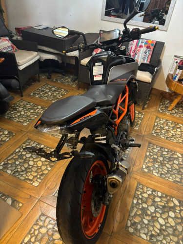 Ktm duke 390