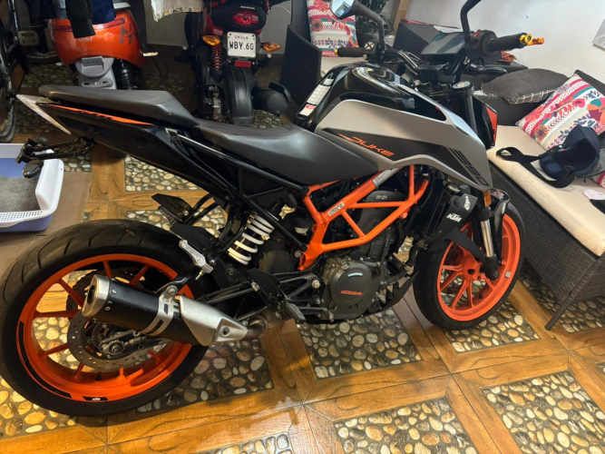 Ktm duke 390